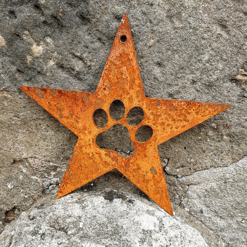 Metal star with paw print unique decoration / solid Corten weathering steel star and paw print / fabulous metal garden gift