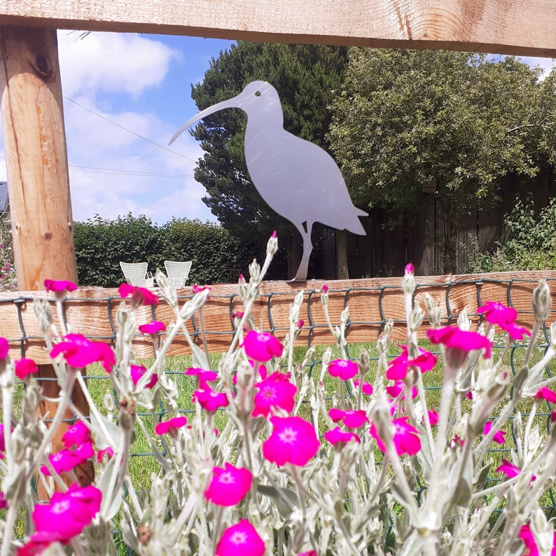 Metal Curlew garden decoration / outdoor metal bird silhouette / rusted corten weathering steel garden gift