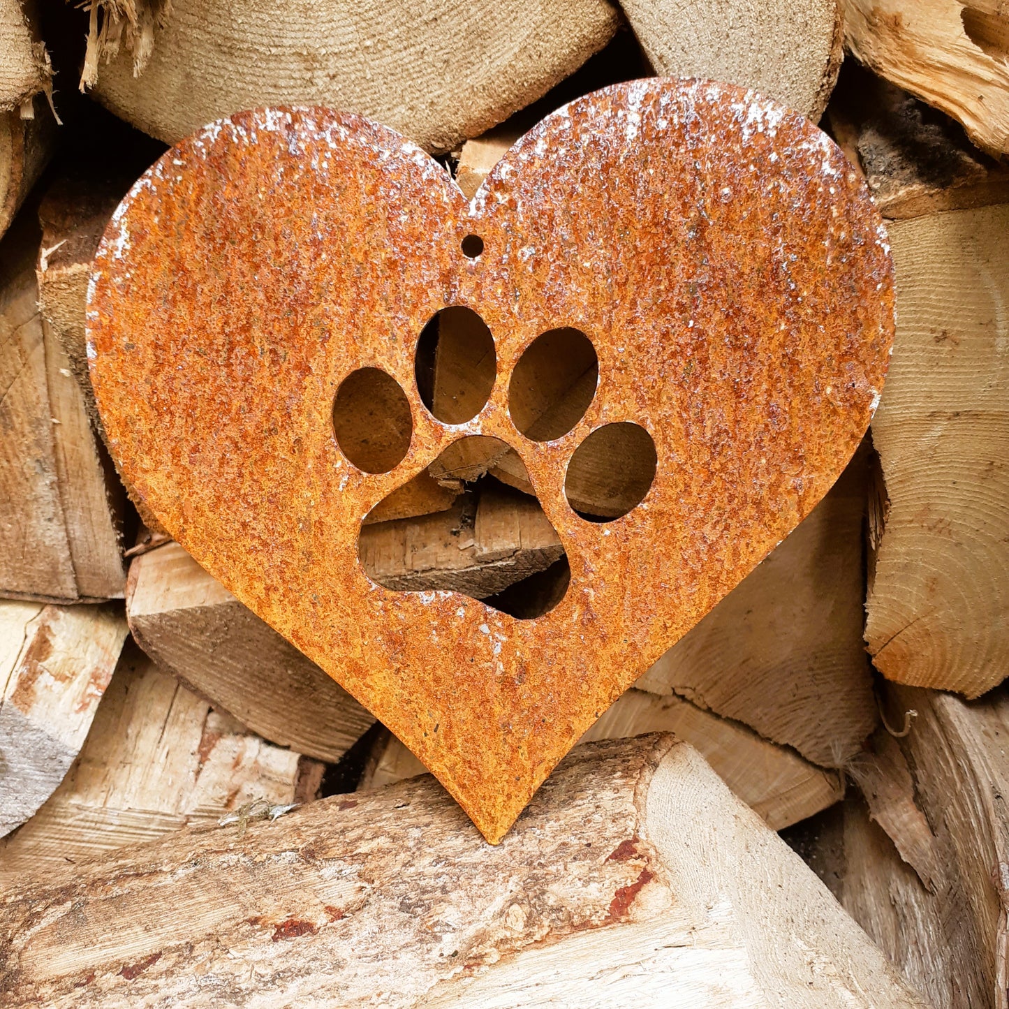 Metal love heart with paw print garden decoration / steel heart and pet paw print hanging decoration / rustic rusted metal garden gift