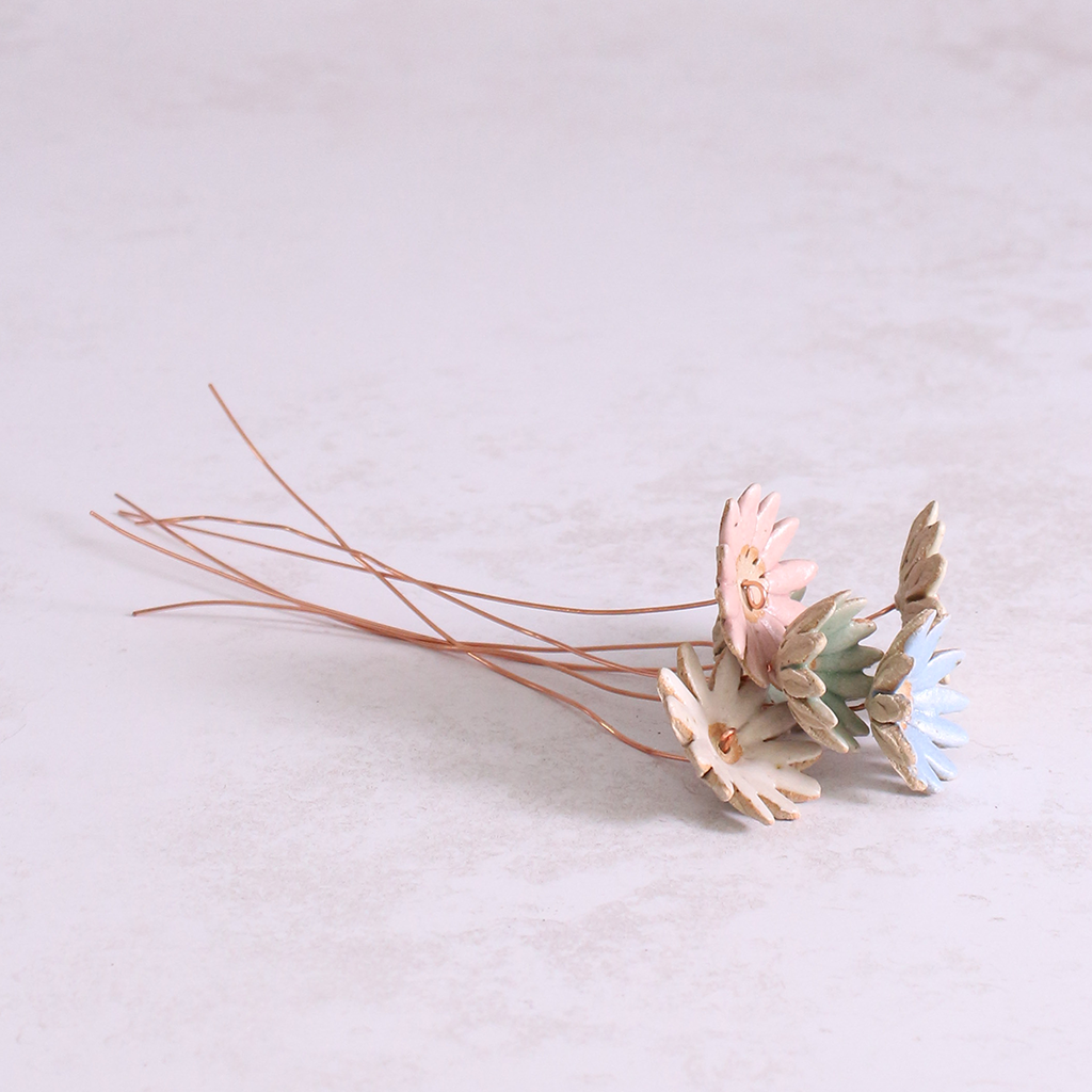 Large Daisy Ceramic Flower Stems